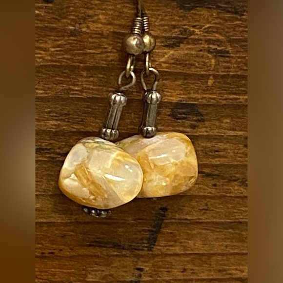 Set of 4 assorted natural stone earrings - Picture 6 of 7